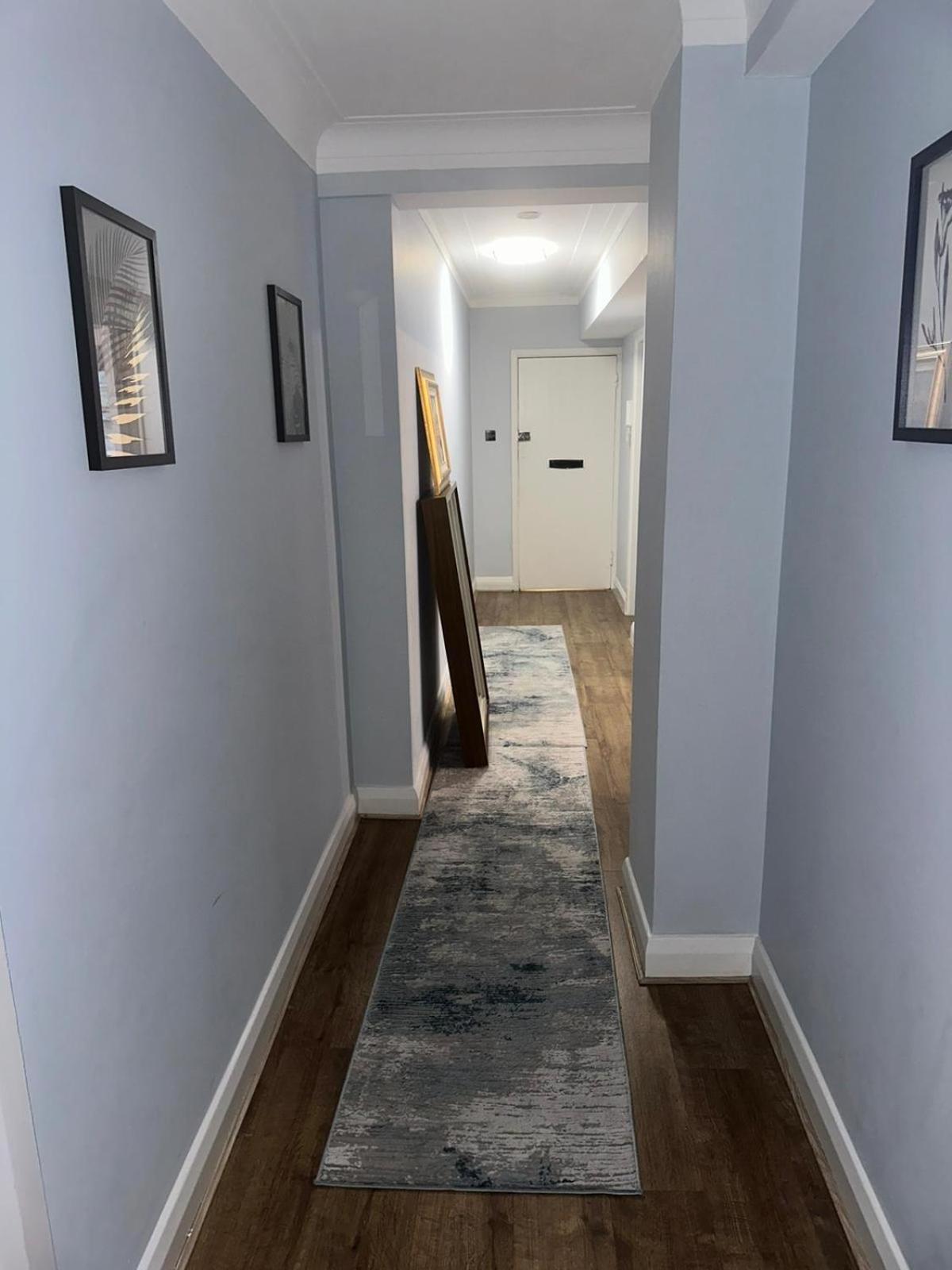 Spacious 2 Bed Flat Appartamento Londra