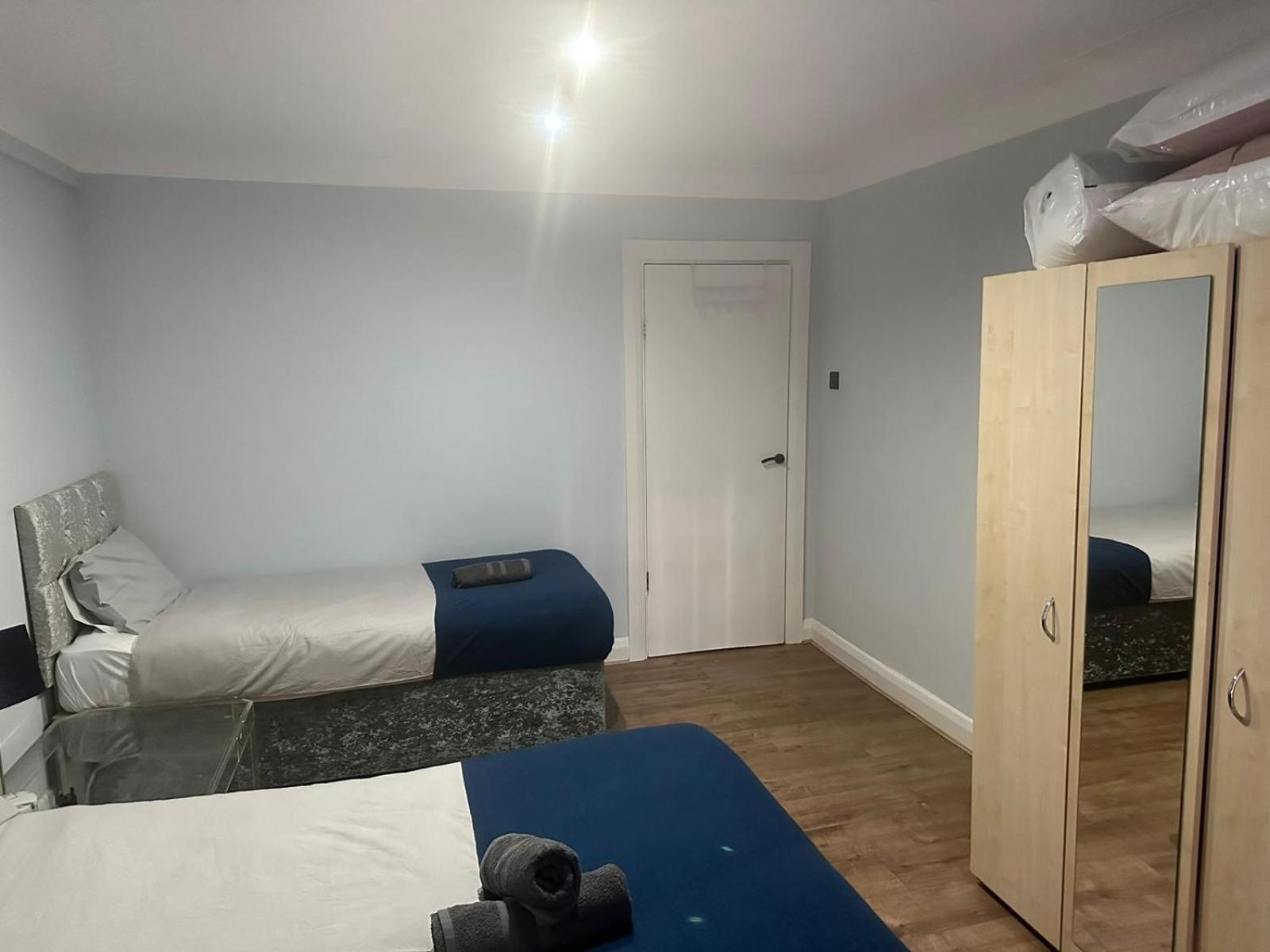 Appartamento Spacious 2 Bed Flat Londra