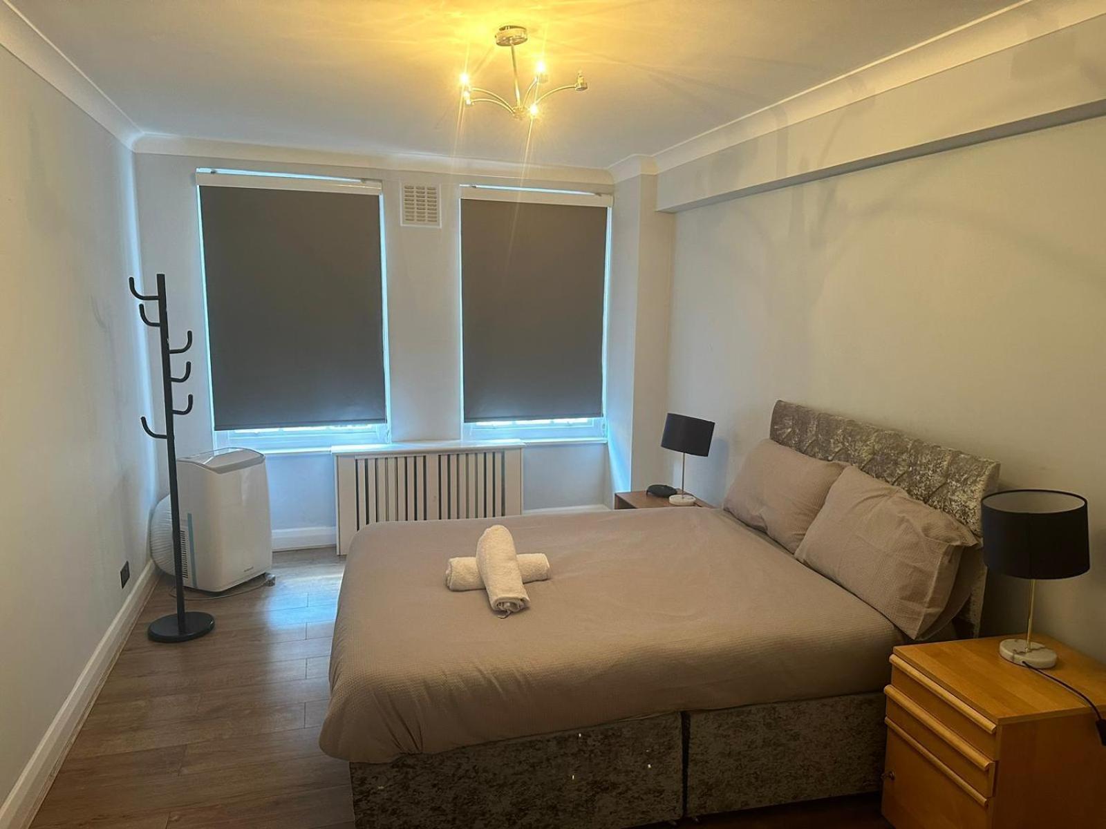 Spacious 2 Bed Flat Londra